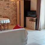 La Dame Blanche Bed & Breakfast