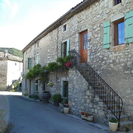La Dame Blanche Bed & Breakfast Saint-Maurice-d'Ibie