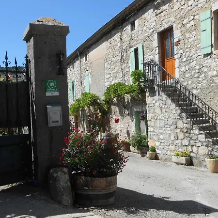 Bed & Breakfast La Dame Blanche Saint-Maurice-d'Ibie