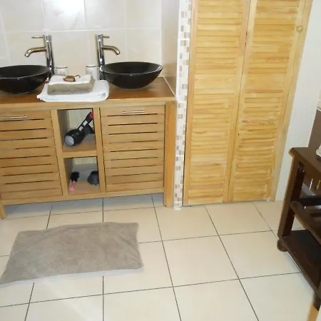 La Dame Blanche Bed & Breakfast Saint-Maurice-dʼIbie